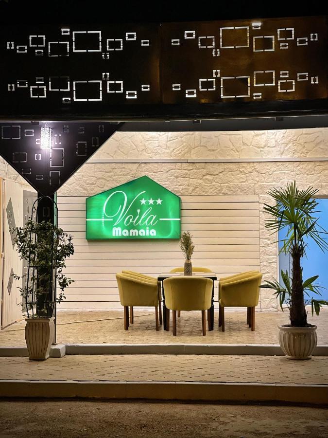 Voila Mamaia Hotel Bagian luar foto
